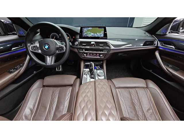BMW 530 530i xDrive M Sport Plus | HUD | 360  | Soft Close - автомобили, коли, обяви за нови и употребявани 5