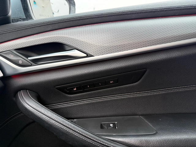BMW 530 M Sport | Massage Seats | HUD | Driving Assistant - автомобили, коли, обяви за нови и употребявани 14