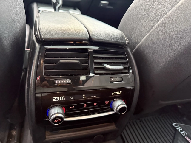 BMW 530 M Sport | Massage Seats | HUD | Driving Assistant - автомобили, коли, обяви за нови и употребявани 7