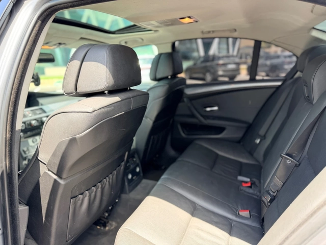 BMW 530 faceLift-M-Sport-Лизинг през Уникредит - автомобили, коли, обяви за нови и употребявани 13
