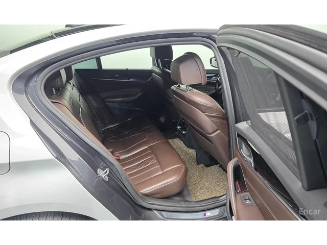 BMW 530 М-sport - автомобили, коли, обяви за нови и употребявани 9