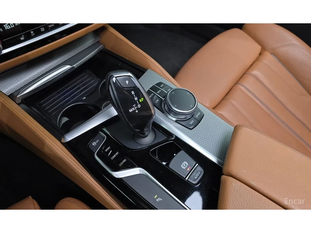 BMW 530 М-sport - автомобили, коли, обяви за нови и употребявани 5