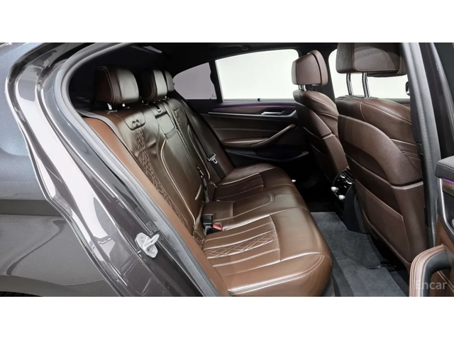 BMW 530 G30 M Sport Plus - автомобили, коли, обяви за нови и употребявани 7