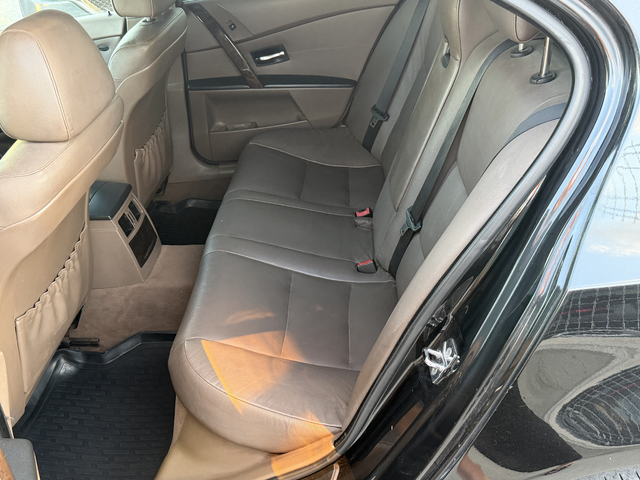 BMW 530 D* РЪЧКА* 2006г.* M pack* Топ Състояние* Регистрирана - автомобили, коли, обяви за нови и употребявани 8