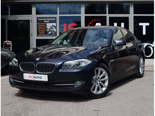 BMW 530 D/Sport/PDC/Xenon/Leader - автомобили, коли, обяви за нови и употребявани 0
