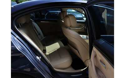 BMW 530 D/Sport/PDC/Xenon/Leader - автомобили, коли, обяви за нови и употребявани 11