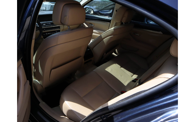 BMW 530 D/Sport/PDC/Xenon/Leader - автомобили, коли, обяви за нови и употребявани 12