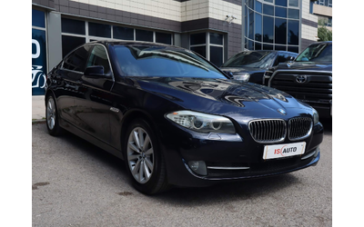 BMW 530 D/Sport/PDC/Xenon/Leader - автомобили, коли, обяви за нови и употребявани 2