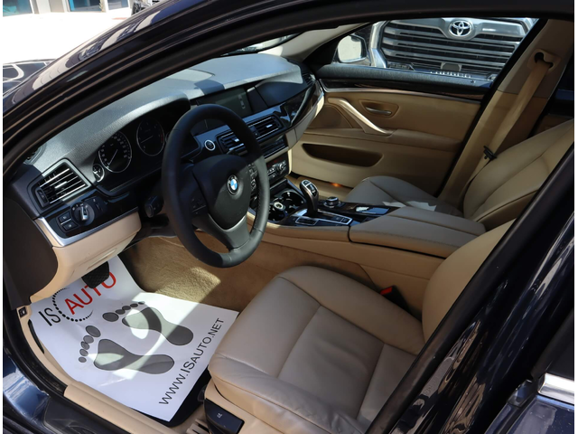 BMW 530 D/Sport/PDC/Xenon/Leader - автомобили, коли, обяви за нови и употребявани 7