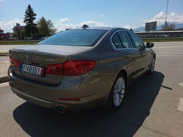 BMW 530 D X-DRIVE LUXURY LINE EURO 6B - автомобили, коли, обяви за нови и употребявани 4