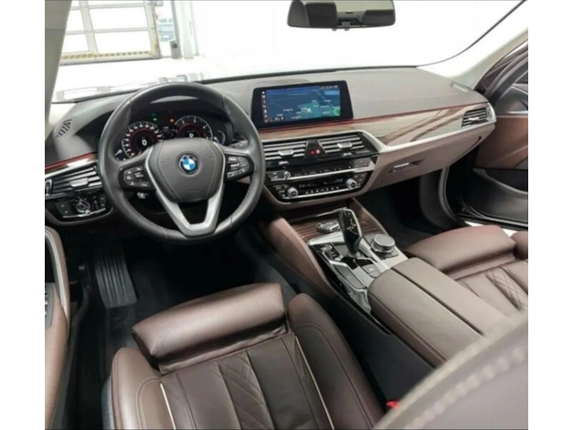 BMW 530d 530d xDrive - автомобили, коли, обяви за нови и употребявани 5