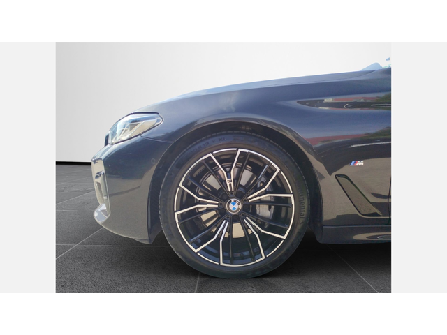 BMW 530d xDrive - автомобили, коли, обяви за нови и употребявани 4