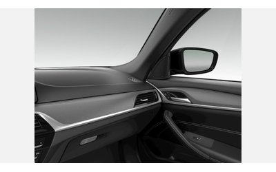 BMW 530d xDrive - автомобили, коли, обяви за нови и употребявани 10