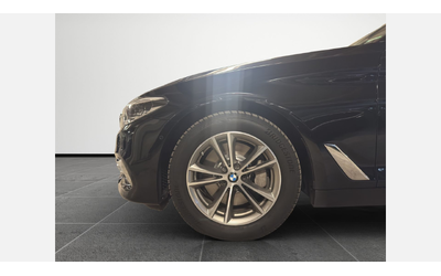 BMW 530d xDrive - автомобили, коли, обяви за нови и употребявани 4