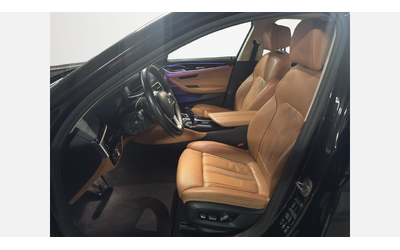 BMW 530d xDrive - автомобили, коли, обяви за нови и употребявани 5