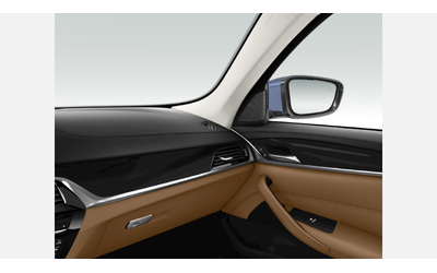 BMW 530d xDrive - автомобили, коли, обяви за нови и употребявани 10