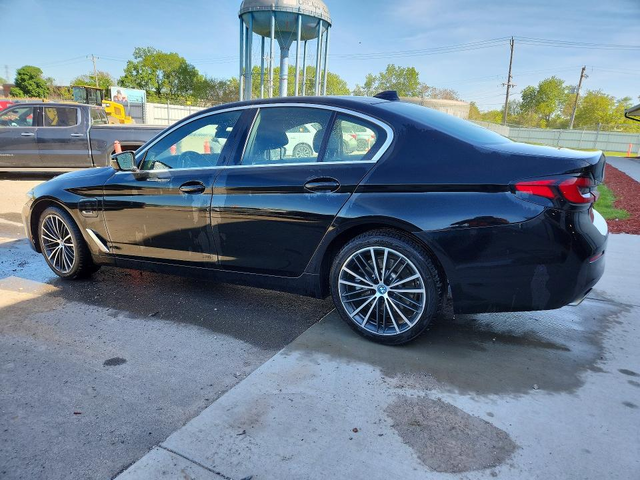 BMW 530E 2.0L 4 REAR WHEEL DRIVE - автомобили, коли, обяви за нови и употребявани 1