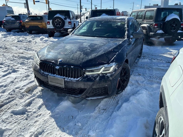 BMW 530E * xDrive * CARFAX * ЦЕНА ДО БГ - автомобили, коли, обяви за нови и употребявани 0