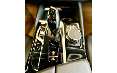 BMW 530E xDrive* Hybrid* Carplay* Лизинг - автомобили, коли, обяви за нови и употребявани 11