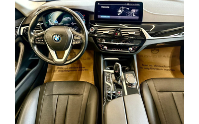 BMW 530E xDrive* Hybrid* Carplay* Лизинг - автомобили, коли, обяви за нови и употребявани 8