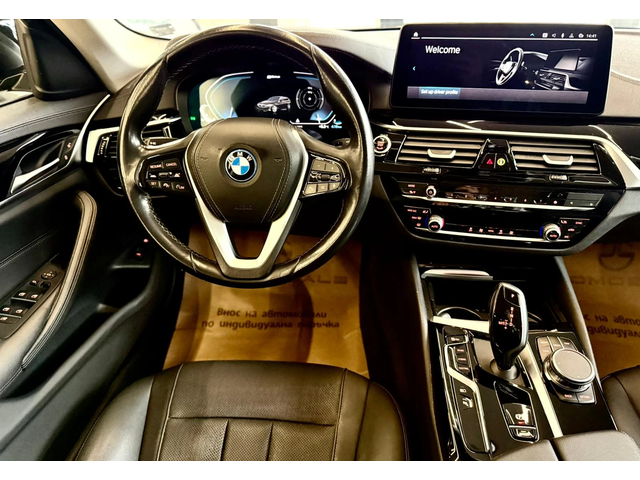BMW 530E xDrive* Hybrid* Carplay* Лизинг - автомобили, коли, обяви за нови и употребявани 9