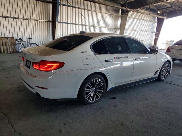BMW 530E HYBRID* KEYLESS* ПАНО* - автомобили, коли, обяви за нови и употребявани 4