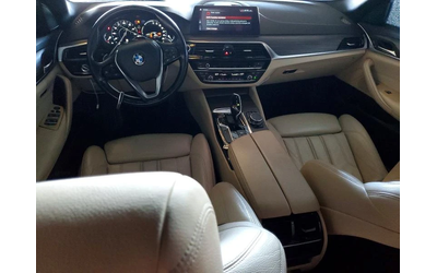 BMW 530E HYBRID* KEYLESS* ПАНО* - автомобили, коли, обяви за нови и употребявани 7