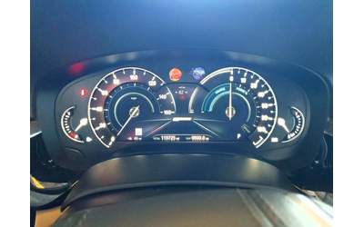 BMW 530E HYBRID* KEYLESS* ПАНО* - автомобили, коли, обяви за нови и употребявани 8