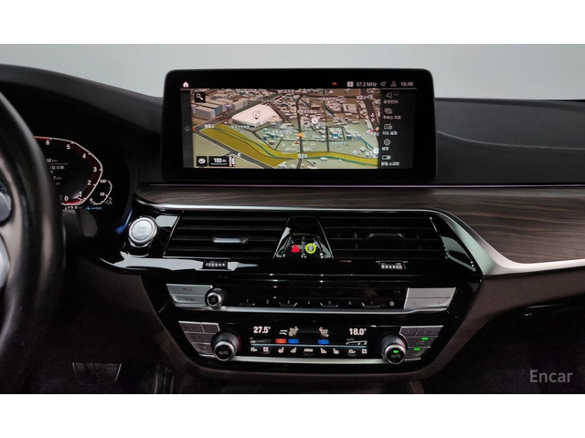 BMW 530E M-Pack* HARMAN KARDON* 360 CAM* HEAD-UP* - автомобили, коли, обяви за нови и употребявани 11