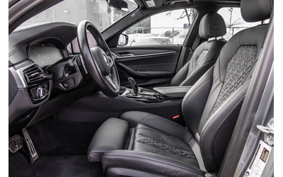 BMW 530E I * M-Package* * HeadUp* AвтоКредит* (ЦЕНА ДО БГ) - автомобили, коли, обяви за нови и употребявани 7