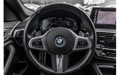 BMW 530E I * M-Package* * HeadUp* AвтоКредит* (ЦЕНА ДО БГ) - автомобили, коли, обяви за нови и употребявани 9