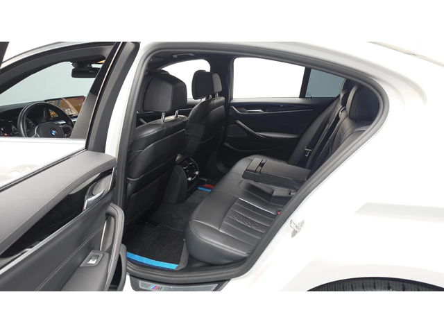 BMW 530E * HeadUp* Night Vision* 360* Keyless* Navi - автомобили, коли, обяви за нови и употребявани 12