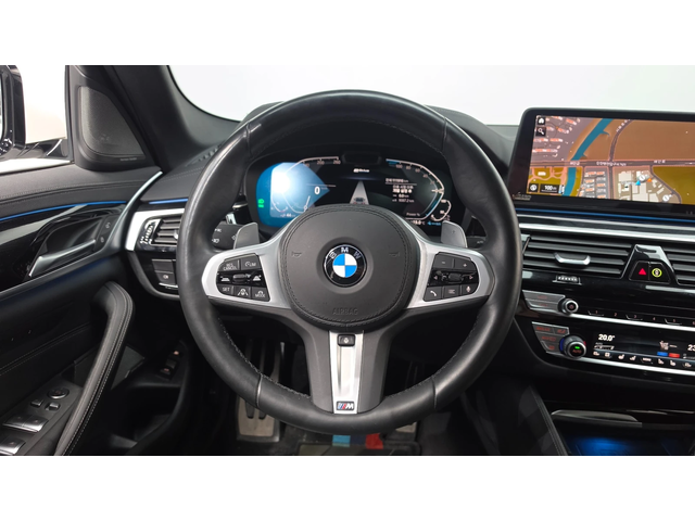 BMW 530E * HeadUp* Night Vision* 360* Keyless* Navi - автомобили, коли, обяви за нови и употребявани 8