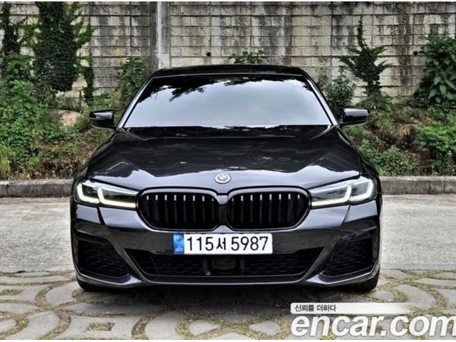 BMW 530E M SPORT | DISTR | DISPLAY KEY - автомобили, коли, обяви за нови и употребявани 2