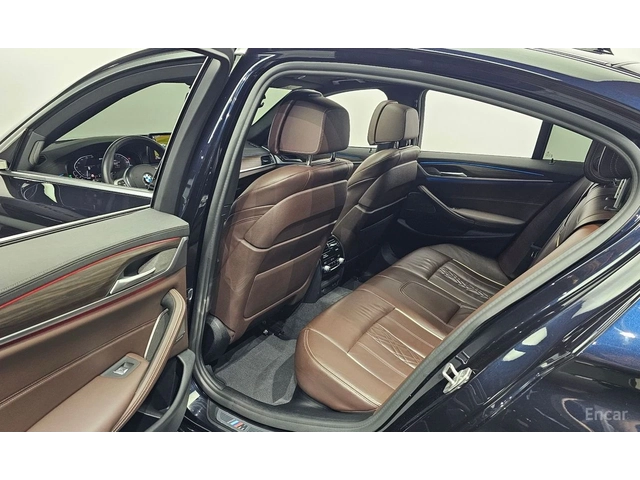 BMW 530E M* SPORT* HYBRID* HARMON* KARDON* ДИСТРОНИК* ОБДУХ - автомобили, коли, обяви за нови и употребявани 14