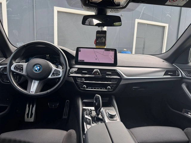 BMW 530E В ГАРАНЦИЯ ДО 06.2027 С КАСКО - автомобили, коли, обяви за нови и употребявани 12