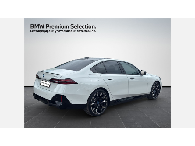 BMW 530e xDrive Sedan - автомобили, коли, обяви за нови и употребявани 1