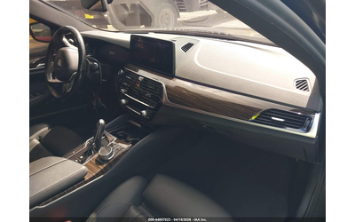 bmw-530i-2-0l-i-4-di-dohc-vvt-turbo-248hp-all-wheel-drive - 4