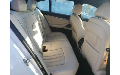 BMW 530XE 2.0L 4 ALL WHEEL DRIVE - автомобили, коли, обяви за нови и употребявани 9