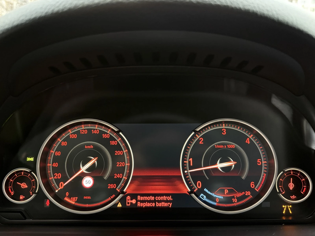 BMW 535 M-PACK* FULL* ПЕРФЕКТНА ! - автомобили, коли, обяви за нови и употребявани 13