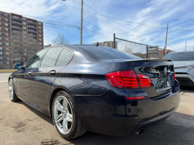 BMW 535 xDrive* M PACK* СЛЕДЕНЕ НА ЛЕНТИ* PANORAMA - автомобили, коли, обяви за нови и употребявани 4