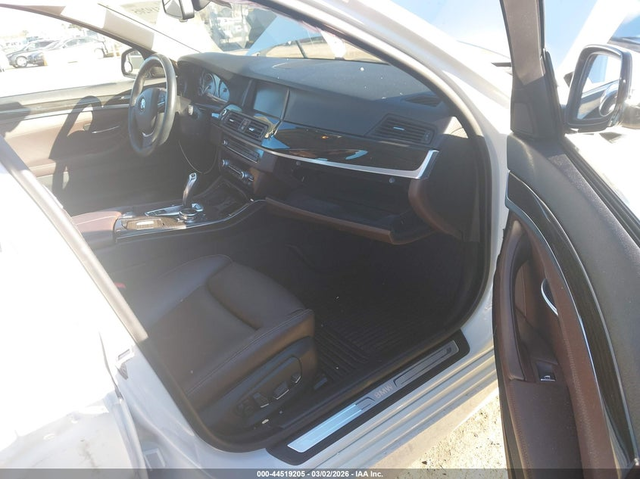 BMW 535I 3.0L I-6 DI, DOHC, VVT, TURBO, 300HP Rear Wheel Drive - автомобили, коли, обяви за нови и употребявани 4