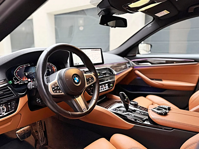 BMW 540 BMW 540d * * Individual* H/K* M Premium Fullmax - автомобили, коли, обяви за нови и употребявани 12