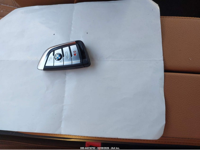 BMW 540 3.0L I-6 DI, DOHC, VVT, TURBO, 335HP All Wheel Drive - автомобили, коли, обяви за нови и употребявани 10