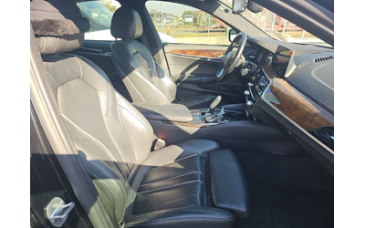 BMW 540 * Head-Up* HARMAN* KEYLESS* - автомобили, коли, обяви за нови и употребявани 8