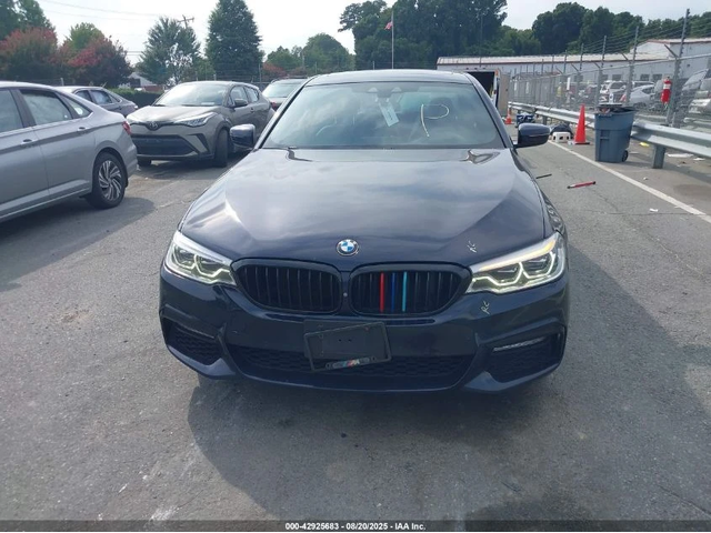 BMW 540 I XDRIVE ///M PACK/HEAD-UP/ВАКУУМ/ПОДГРЕВИ/ЖЕСТОВЕ - автомобили, коли, обяви за нови и употребявани 1