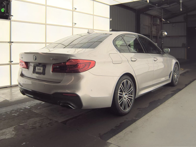 BMW 540 * xDrive M SPORT LINE* Massage* Head-Up* Ventilate - автомобили, коли, обяви за нови и употребявани 5