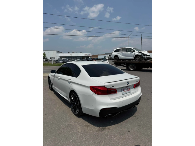 BMW 540 M-pkg* Harman/Kardon* 360View* Подгрев* Пано - автомобили, коли, обяви за нови и употребявани 3