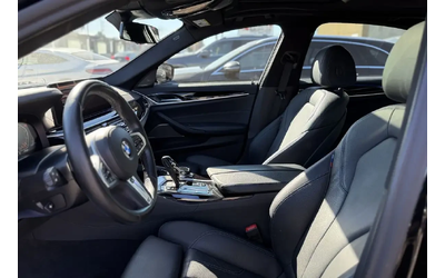 BMW 540 M-pkg* Harman/Kardon* Soft-Close* Обдух* Head-Up* - автомобили, коли, обяви за нови и употребявани 6