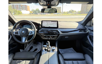 BMW 540 M-pkg* Harman/Kardon* Soft-Close* Обдух* Head-Up* - автомобили, коли, обяви за нови и употребявани 8